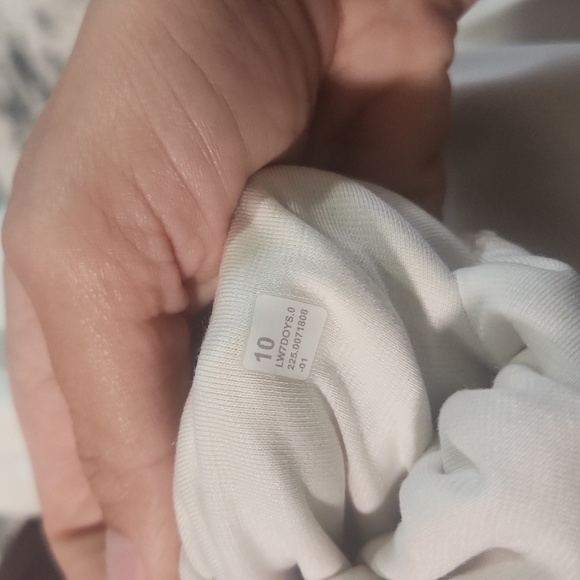 Lululemon Align Side-Stripe Shorts 6" NWT - Picture 5 of 5